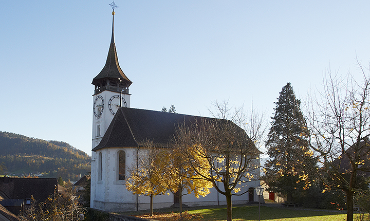 Gottesdienst zum Erntedank und Tauftauben-Rückgabe Dorfkirche