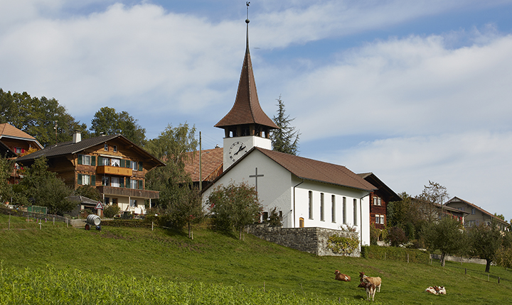Konfirmationsgottesdienst Kirche Fahrni